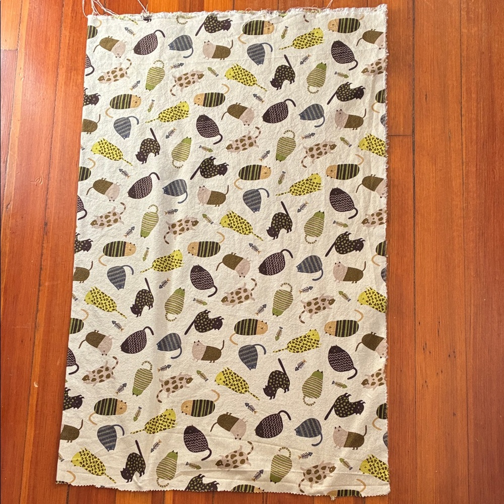 NWOT cotton/linen lightweight canvas fabric 1 yard Kokka fun cat pattern!
